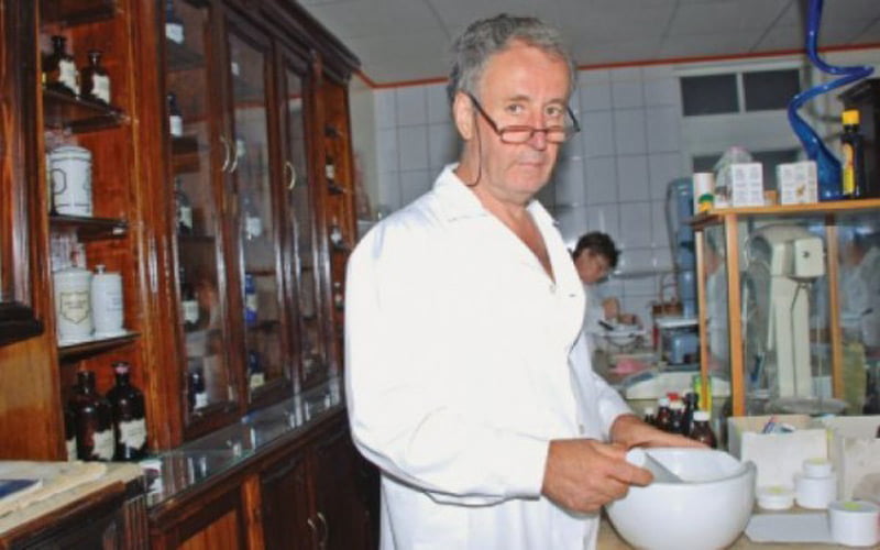 Ion BOBARU: "Pana la aparitia medicamentelor de sinteza