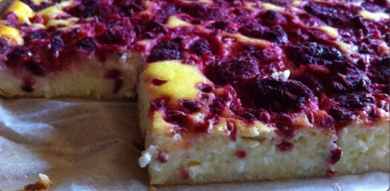 Tort delicios cu branza – FARA ZAHAR si FARA FAINA