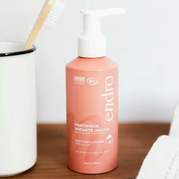 Pastă de dinți pentru copii, aromă de fructe de pădure roșii ENDRO, 175g