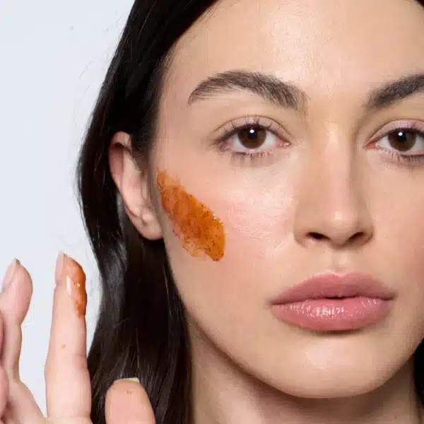 routine-complete-visage-eclat-endro-cosmetiques-9599876 Preparare trio: scrub, mască și gel ENDRO