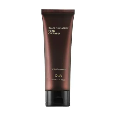 Black Line - Spumă de curățare cu mucină de melc, 120ml, Ottie